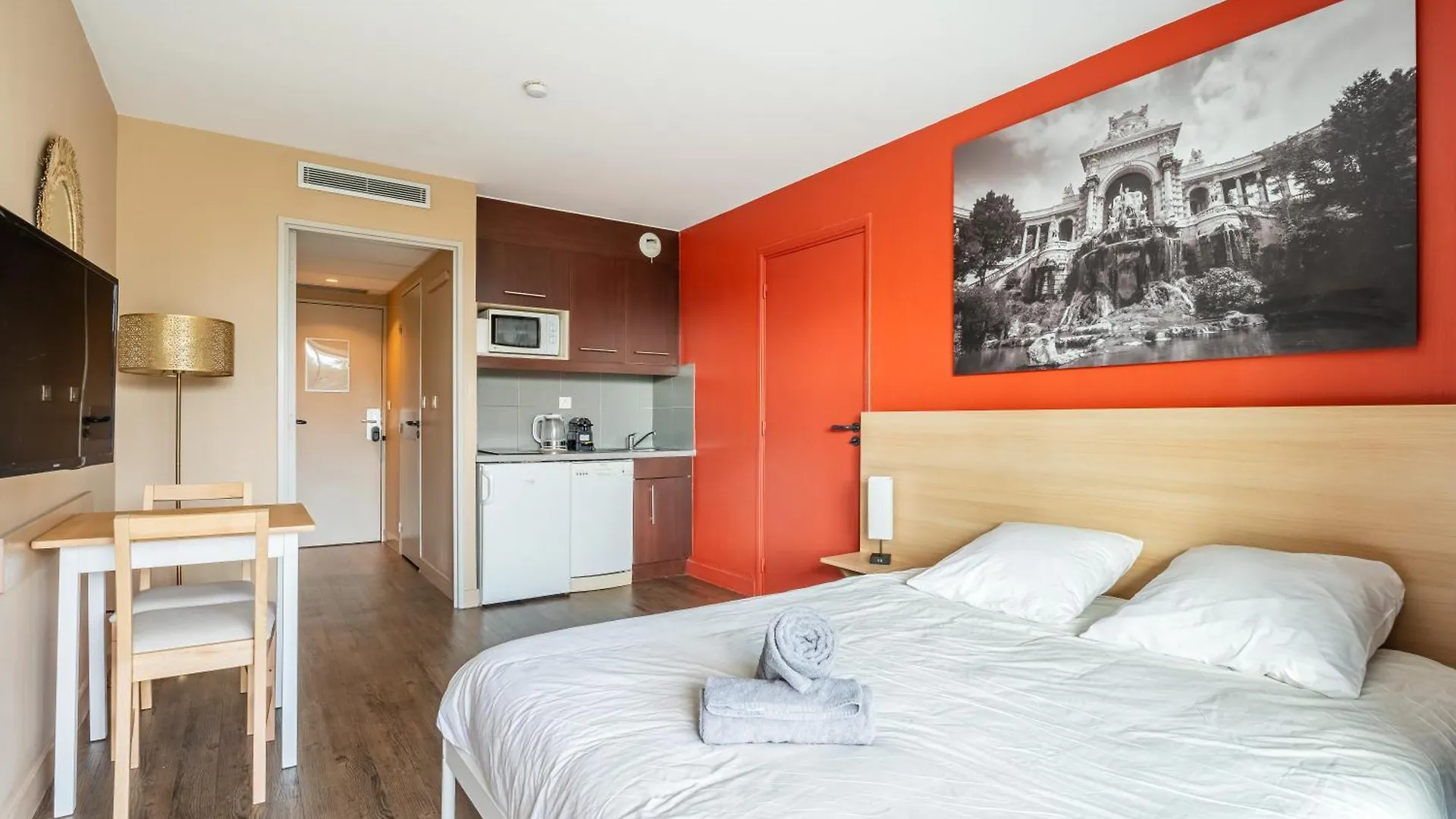 Bord De Mer! Studio Terrasse ,Prado Plage Марсель Франция